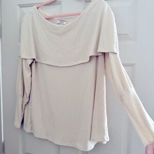 Andree by Unit long sleeve off or on shoulder top. Ivory color sz 2XL Never worn